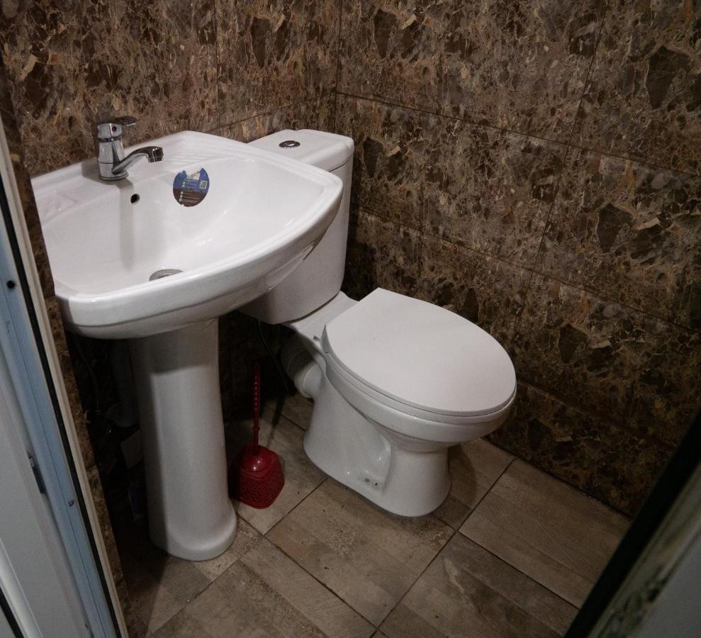 Rozmarin Нouse Makhinjauri Hotel Batoemi Buitenkant foto